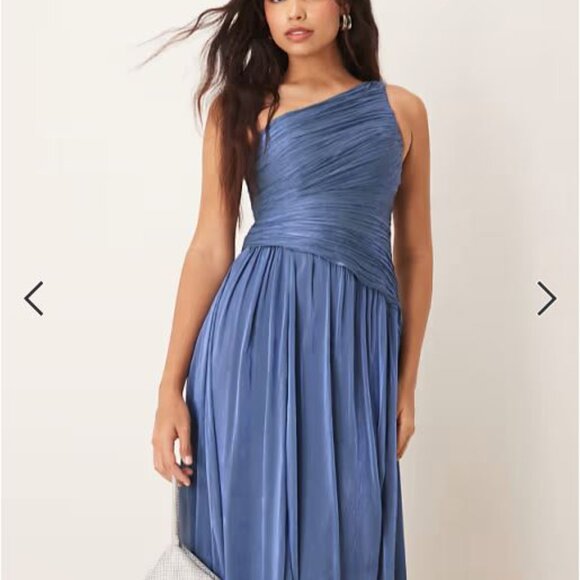 Forever New Metallic Asymmetrical Maxi Dress BNWT - Picture 6 of 8